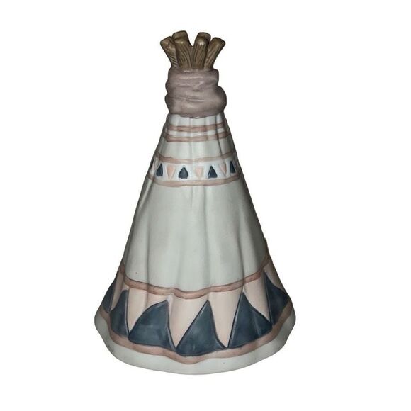 House of Lloyd Christmas Around the World Native American TeePee Tent Vintage - Picture 2 of 6